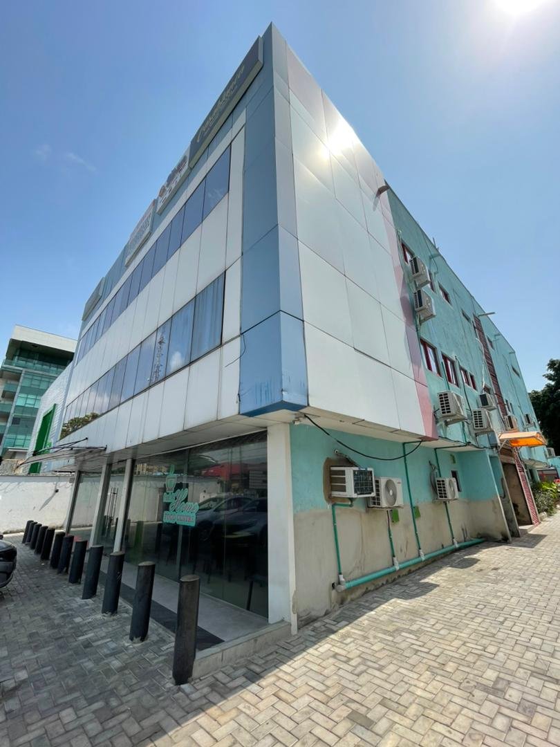 Office Space in Saka Tinubu VI